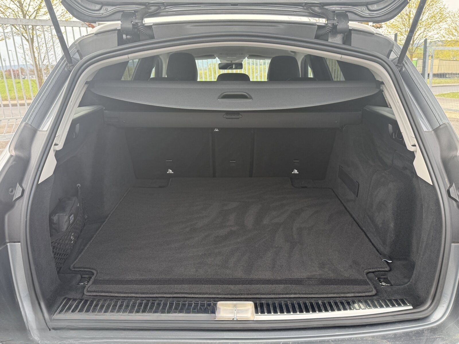 Mercedes-Benz E 220 T d Avantgarde 4Matic (EURO 6d) COMAND APS foto 14