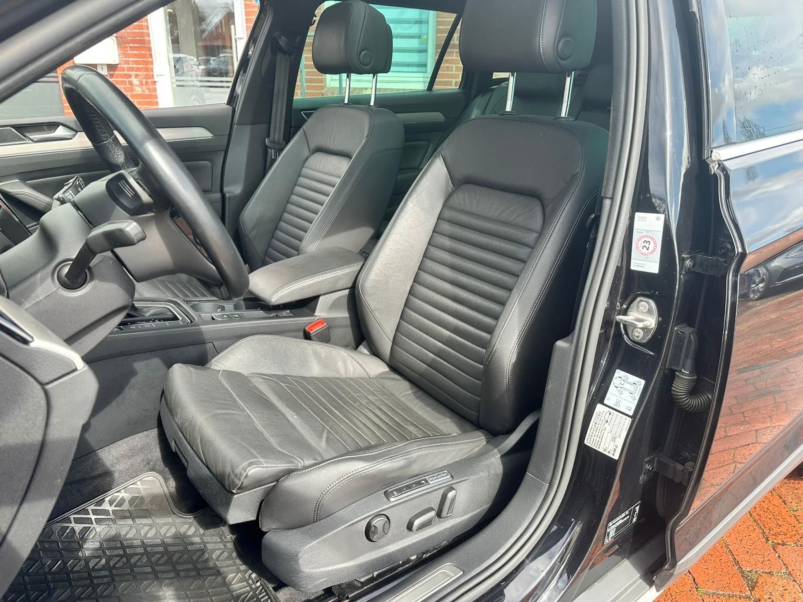 Volkswagen Passat Variant Alltrack 4Motion VIRT. StandHz foto 22