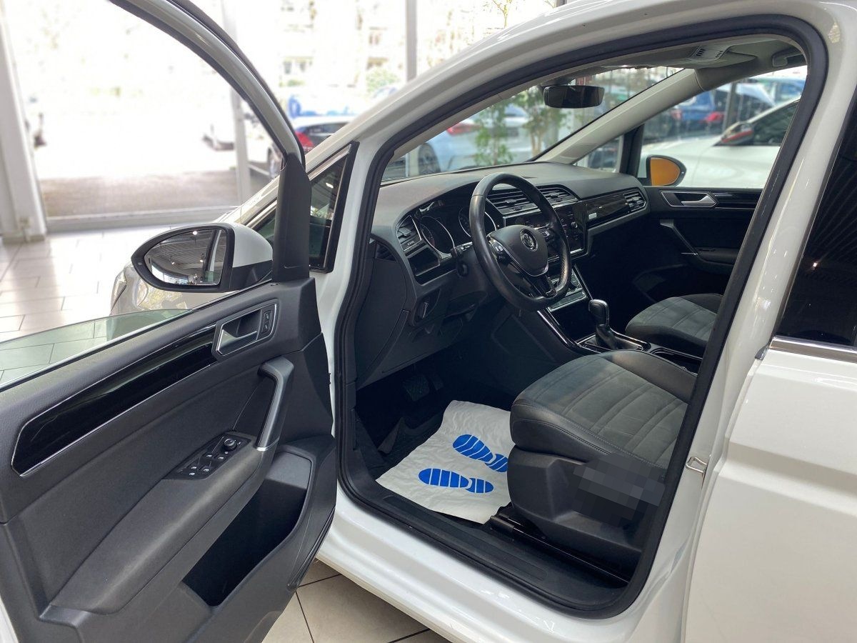Volkswagen Touran 2.0 TDI Highline Automatik SHZ PDC Schalt foto 9