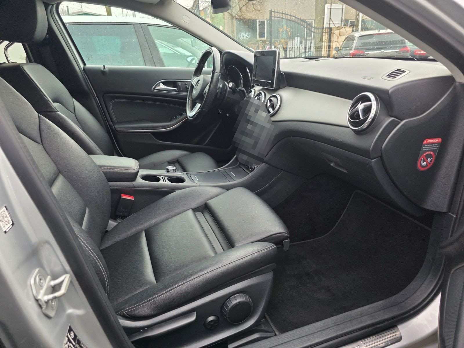 Mercedes-Benz GLA 200 Leder-Automatik-PDC-KeyGo-Memory foto 8