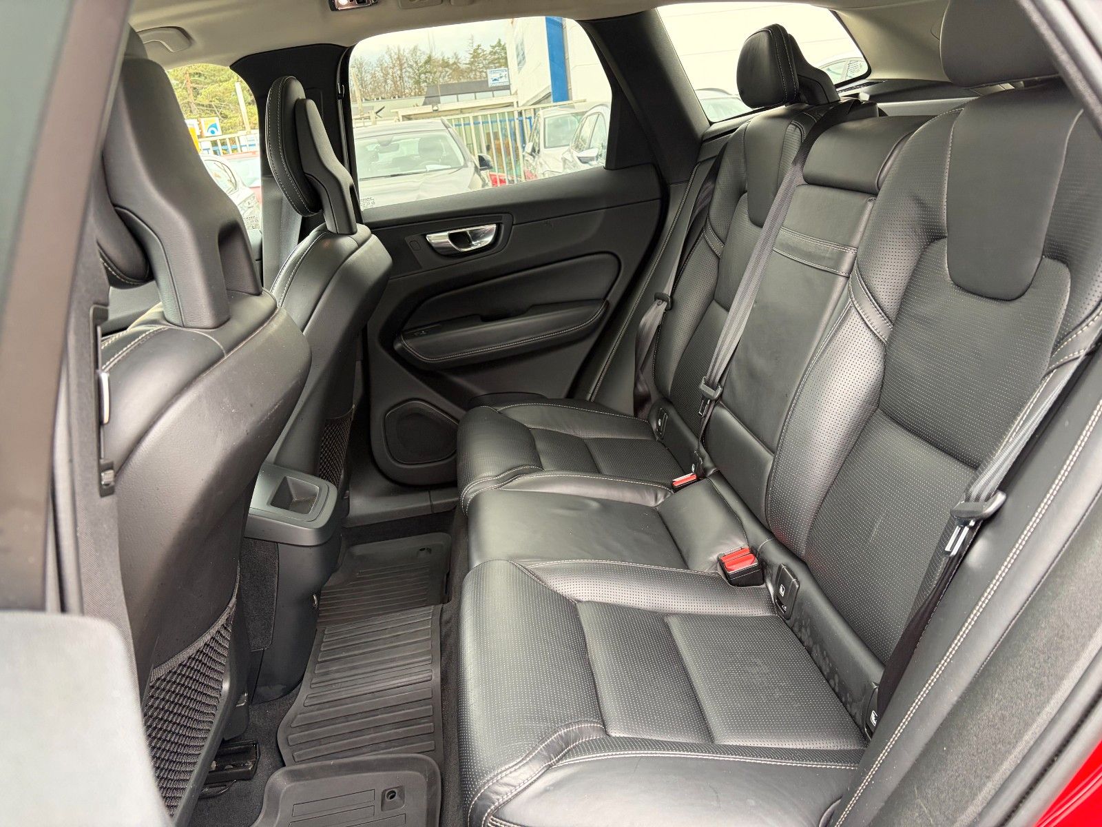 Volvo XC 60 Inscription AWD*360°KAMERA*LEDER*LED* foto 11