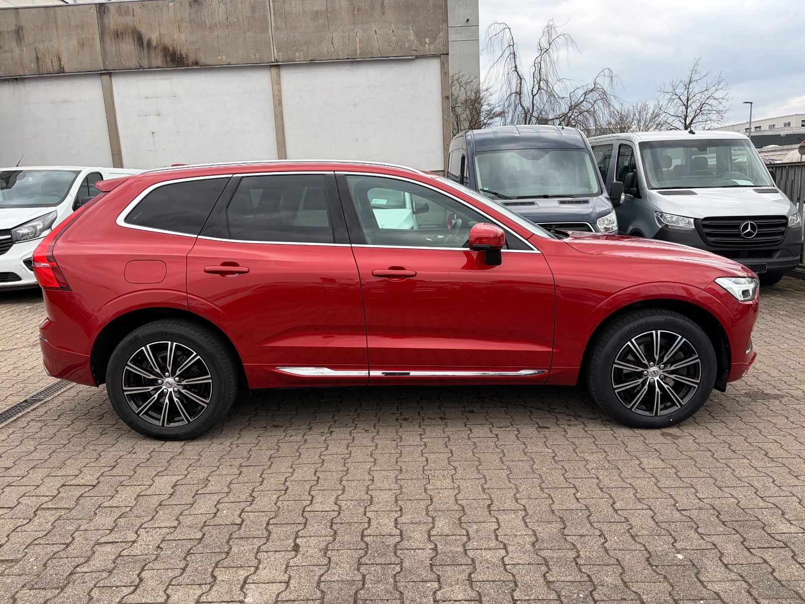 Volvo XC 60 Inscription AWD*360°KAMERA*LEDER*LED* foto 4