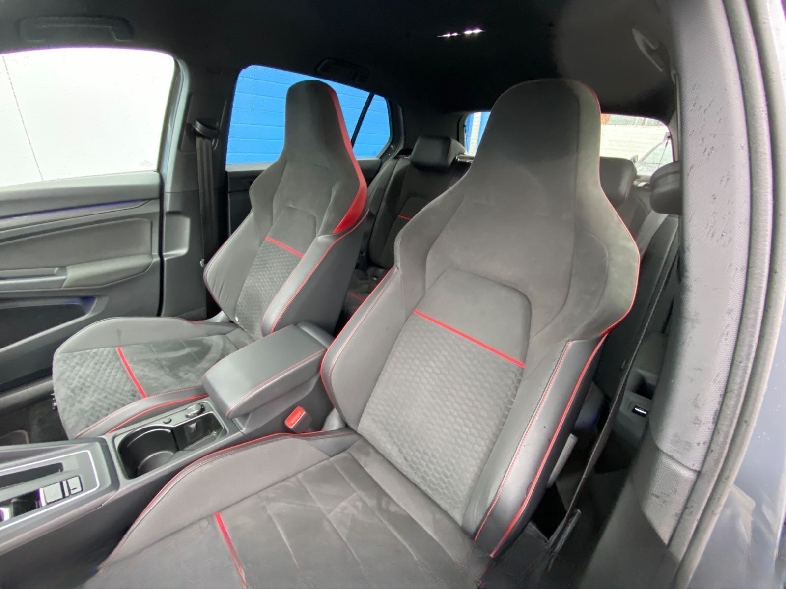 Volkswagen Golf VIII Lim. GTI Clubsport LED ACC Ambiente foto 13