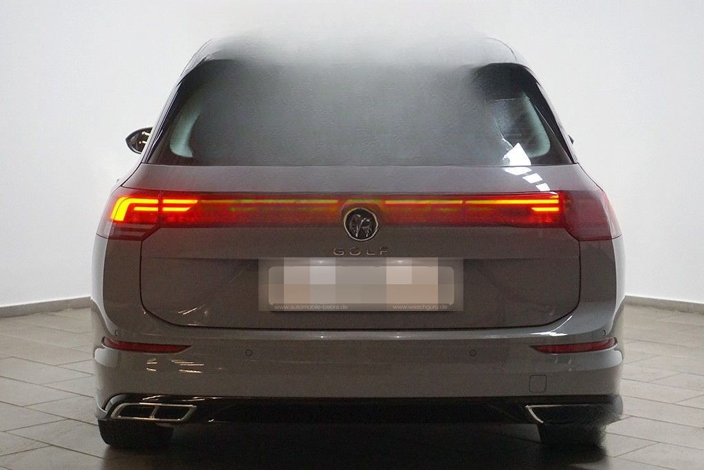 Volkswagen Golf 8 2.0TDI DSG 2xR-Line Virtual Pano Navi foto 5