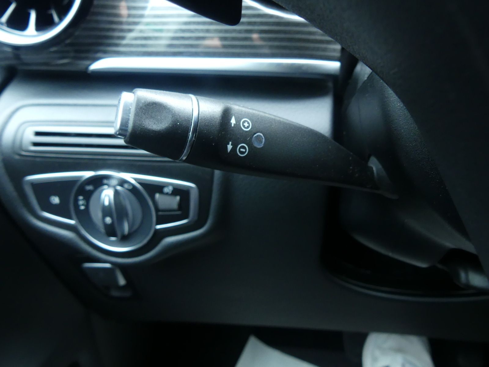 Mercedes-Benz V 250d AVANTGARDE Extralang LED/8SITZER/KAM/STHZ foto 19