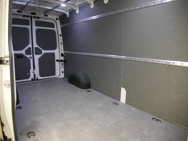 Volkswagen Crafter 35 Kasten LR HD 3-SITZE NAVI 270°TÜREN foto 7