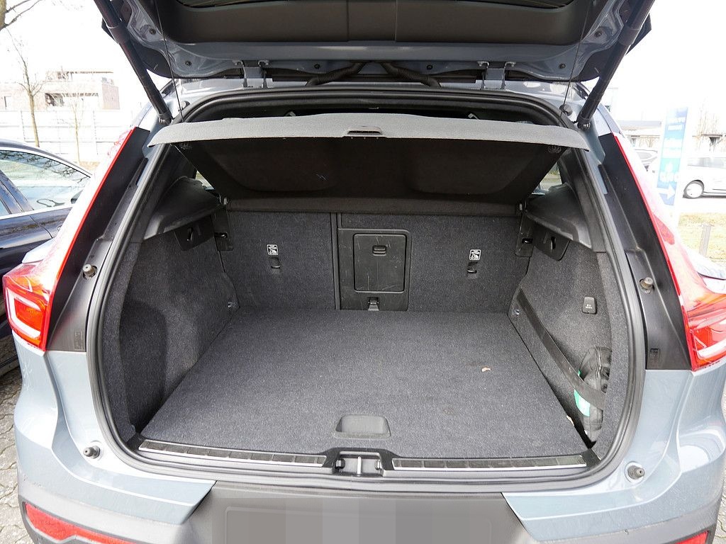 Volvo XC40 D4 AWD R Design ACC, AHK foto 15