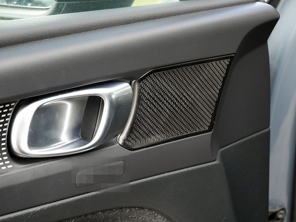 Volvo XC40 D4 AWD R Design ACC, AHK foto 19