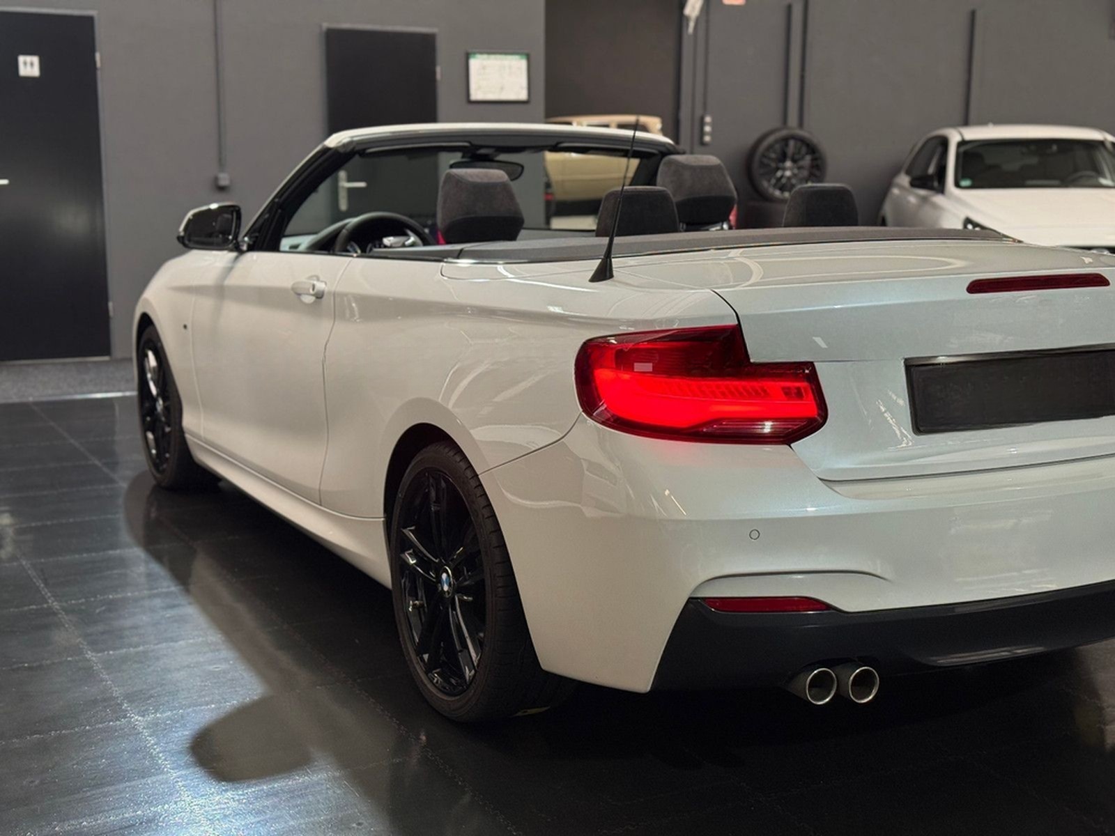 BMW 220i Cabrio M-Sport Automatik/Nav/LED/Shadowline foto 14