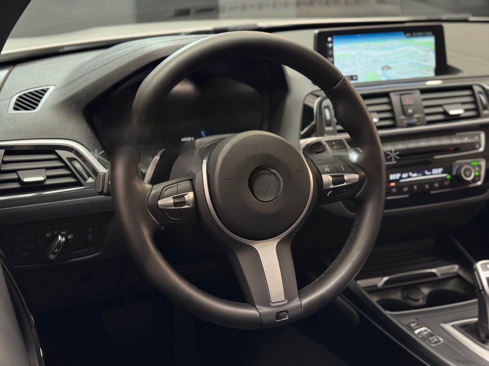 BMW 220i Cabrio M-Sport Automatik/Nav/LED/Shadowline foto 19