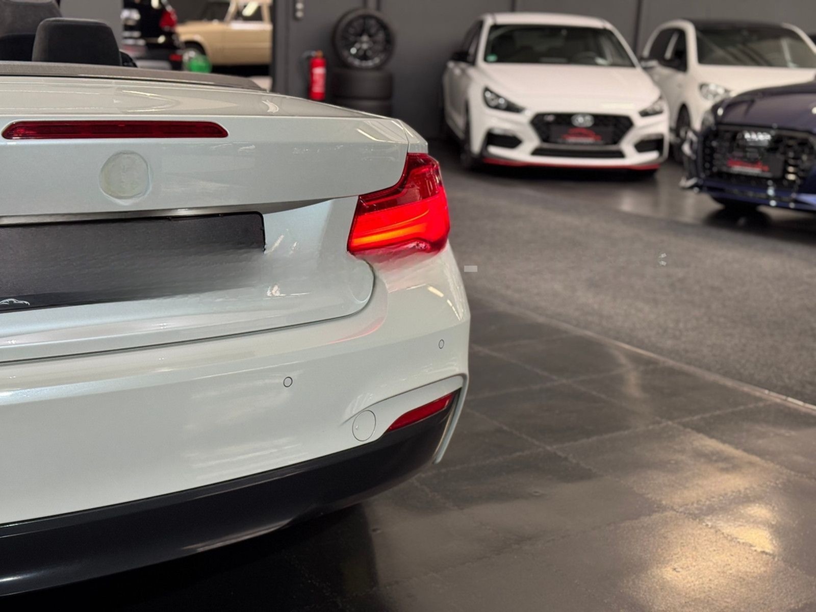 BMW 220i Cabrio M-Sport Automatik/Nav/LED/Shadowline foto 27