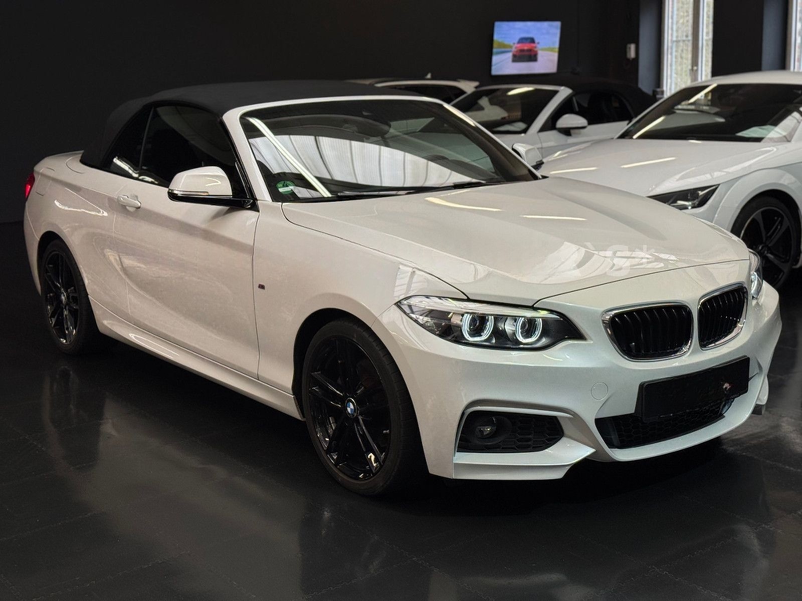 BMW 220i Cabrio M-Sport Automatik/Nav/LED/Shadowline foto 4