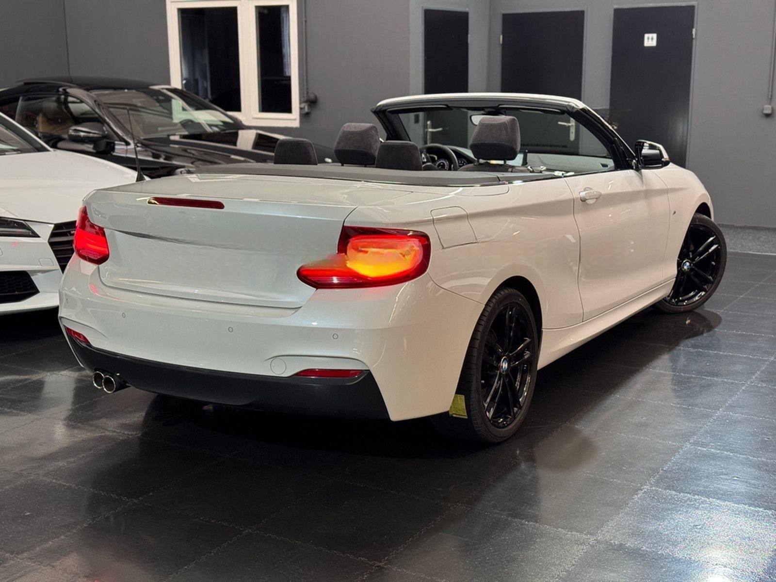 BMW 220i Cabrio M-Sport Automatik/Nav/LED/Shadowline foto 10