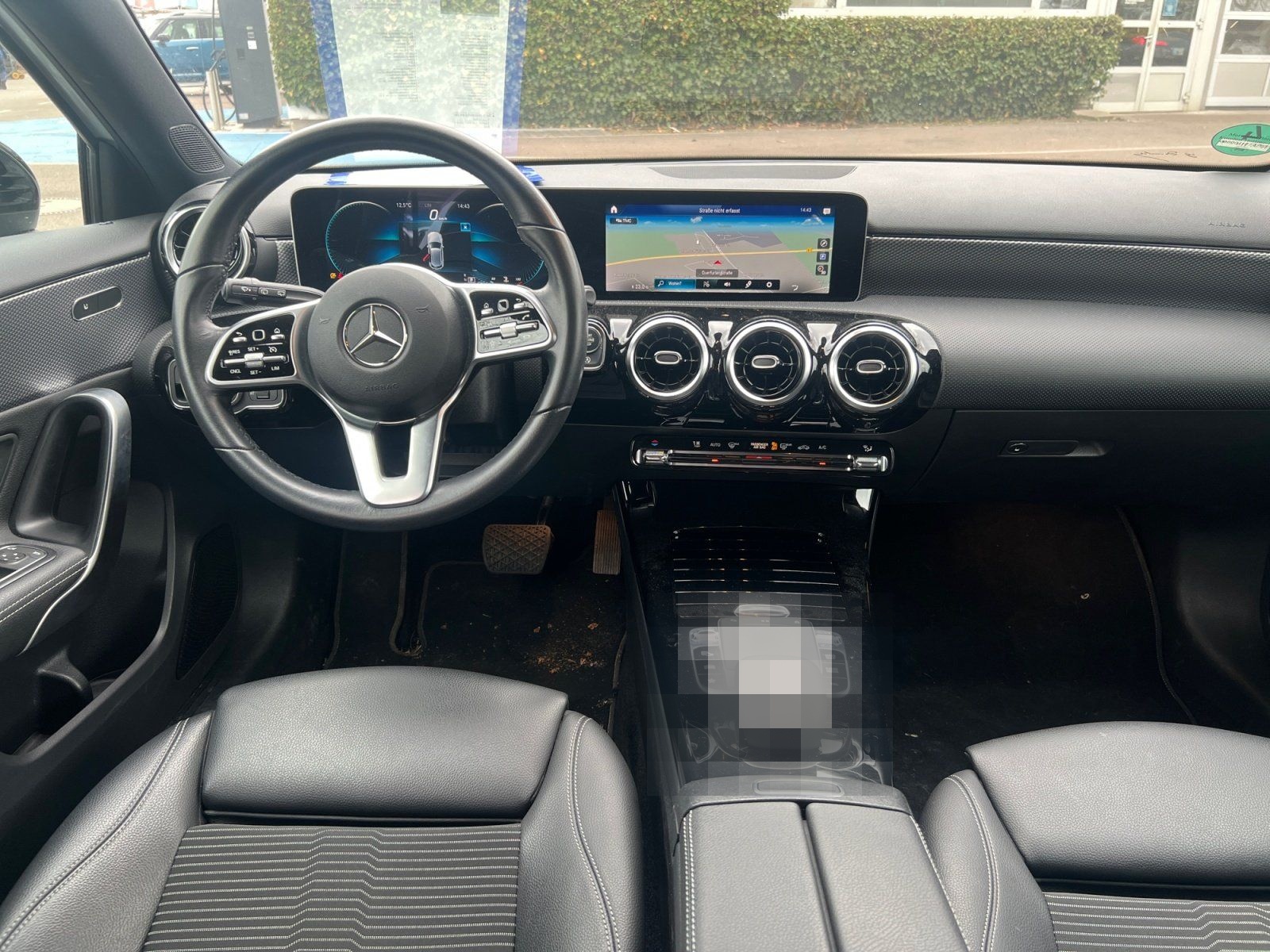 Mercedes-Benz A 180 Automat Spurhalte-&Parkassist+Navi+AHK+LED foto 9