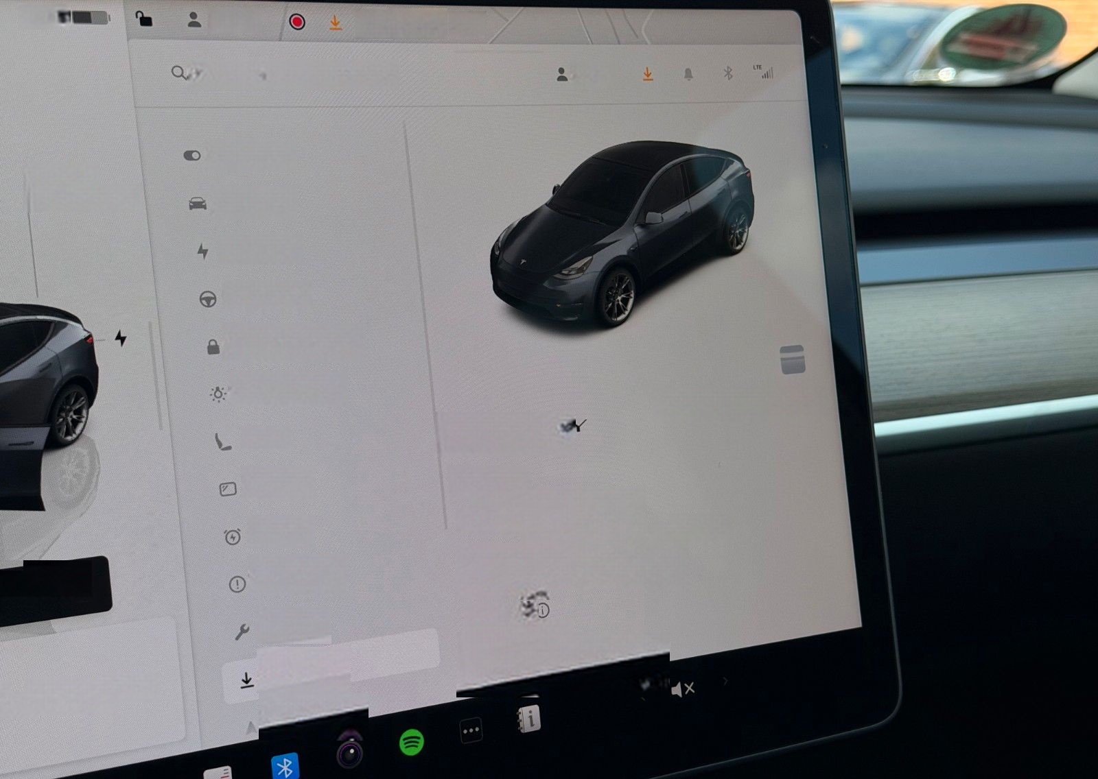 Tesla Model Y Basis RWD / 1.Hand / AHK / 19% MwSt foto 16