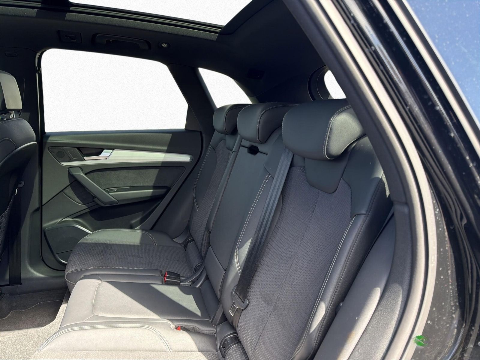 Audi Q5 55 TFSIe qu 2x S line MATRIX PANO VIRTUAL foto 14