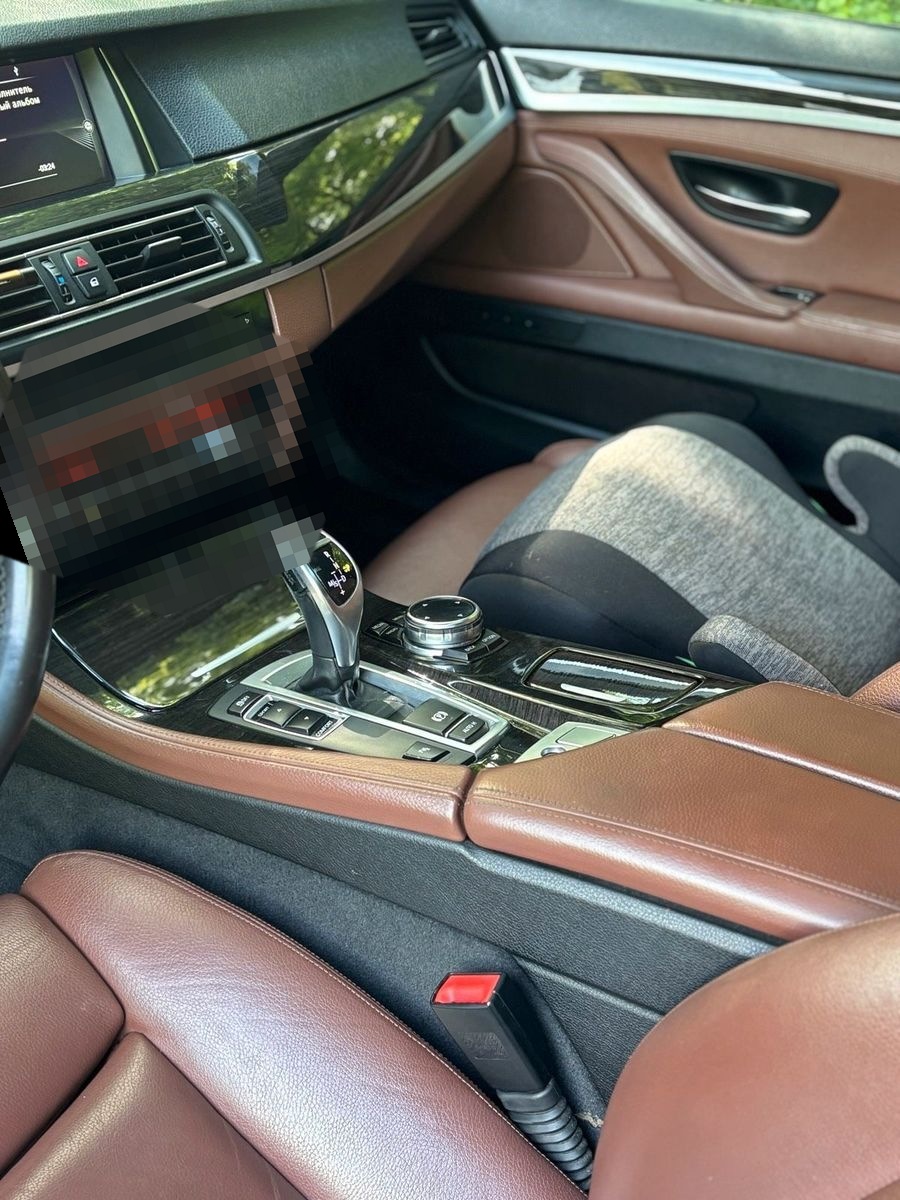 BMW F10 530d M-P foto 9