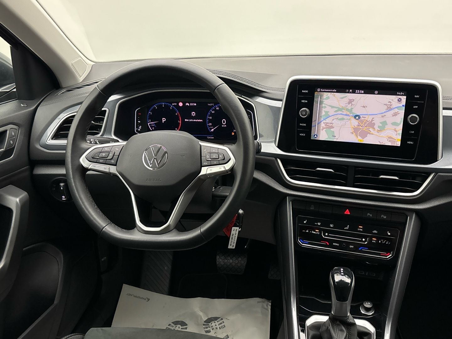 Volkswagen T-Roc Style 1.5 TSI DSG CarPlay LED AHK Sitzhzg. foto 8