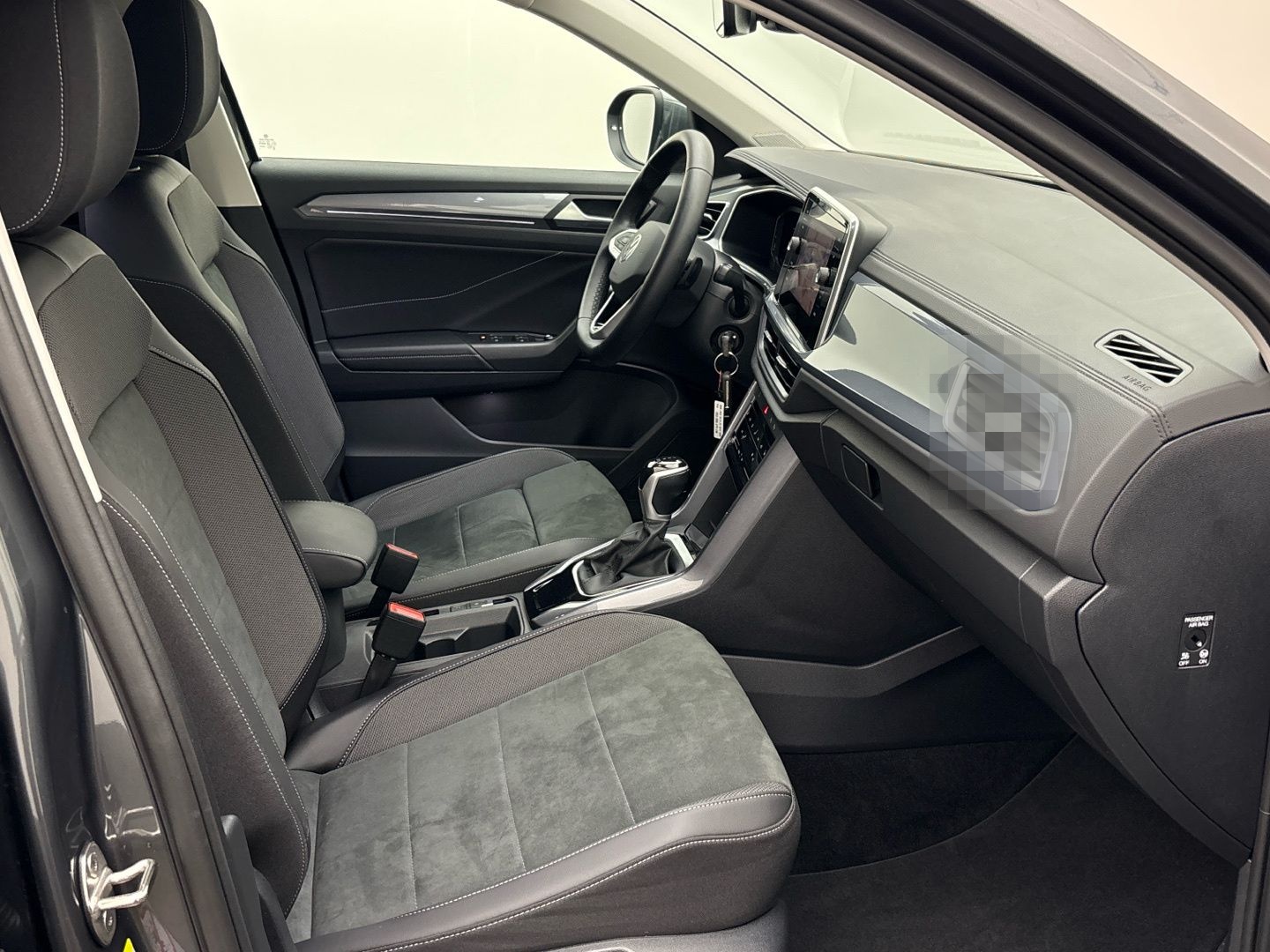 Volkswagen T-Roc Style 1.5 TSI DSG CarPlay LED AHK Sitzhzg. foto 10