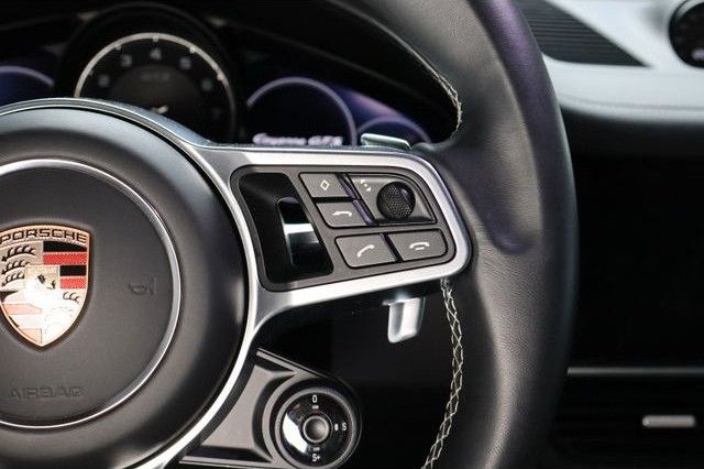 Porsche Cayenne GTS InnoDrive Head-Up Standh. Panorama foto 14