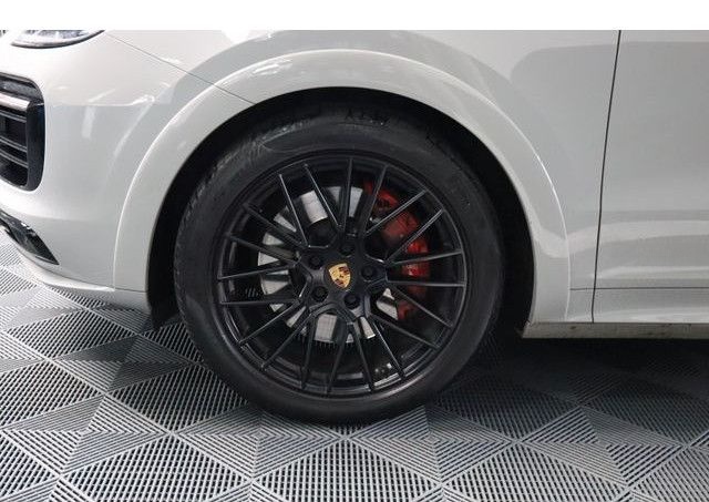 Porsche Cayenne GTS InnoDrive Head-Up Standh. Panorama foto 3