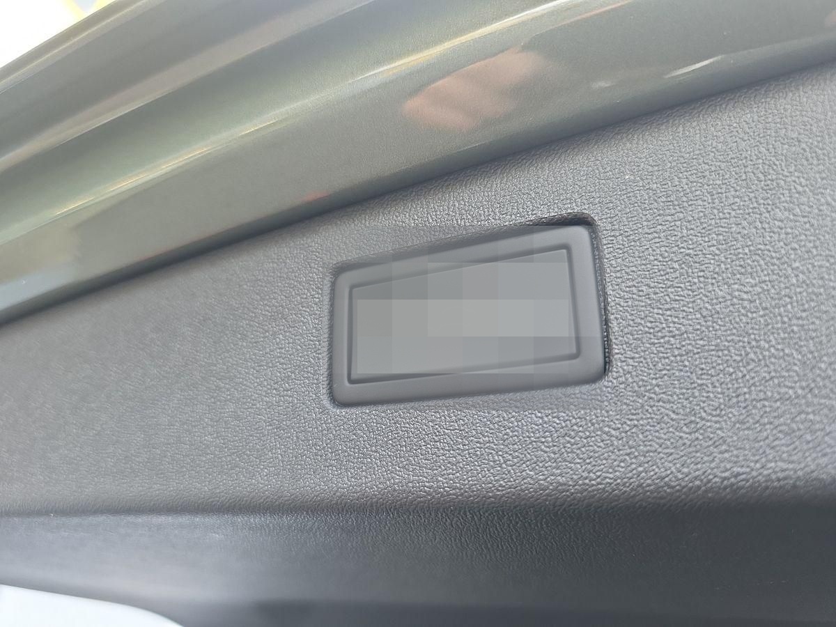 Volkswagen Tiguan TDI 4Mo STNDHZ AHK PANO 5.J-GARANTIE H&K  foto 7