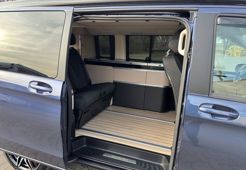 Mercedes-Benz V 250 MARCO POLO AMG AHK 2,5t 360° GLASDACH DAB foto 15