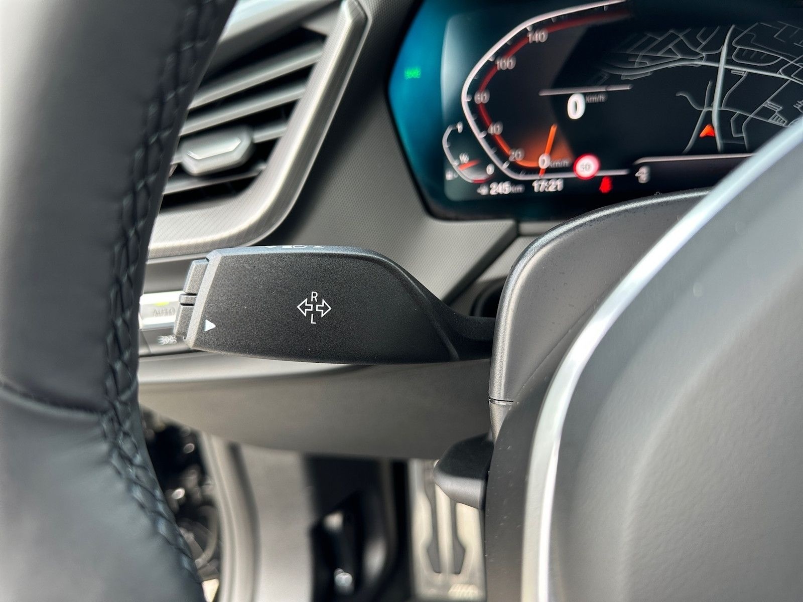 BMW 118i M Sport Automatik virt. Cockpit*LED*Navi* foto 22