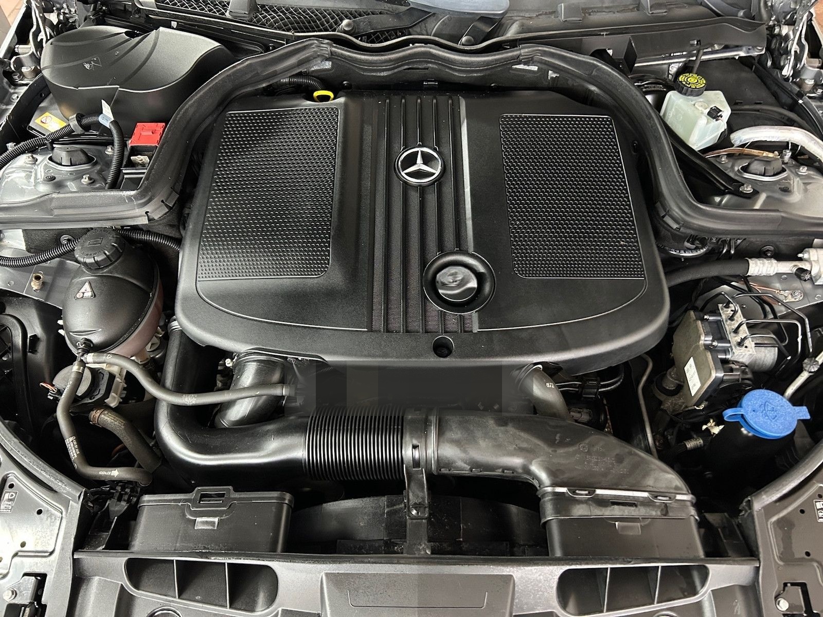 Mercedes-Benz E 250 CDI BlueEffic. Automatik*Leder*el.Pano*LED foto 13