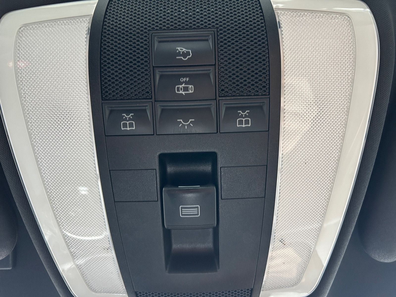 Mercedes-Benz E 250 CDI BlueEffic. Automatik*Leder*el.Pano*LED foto 21