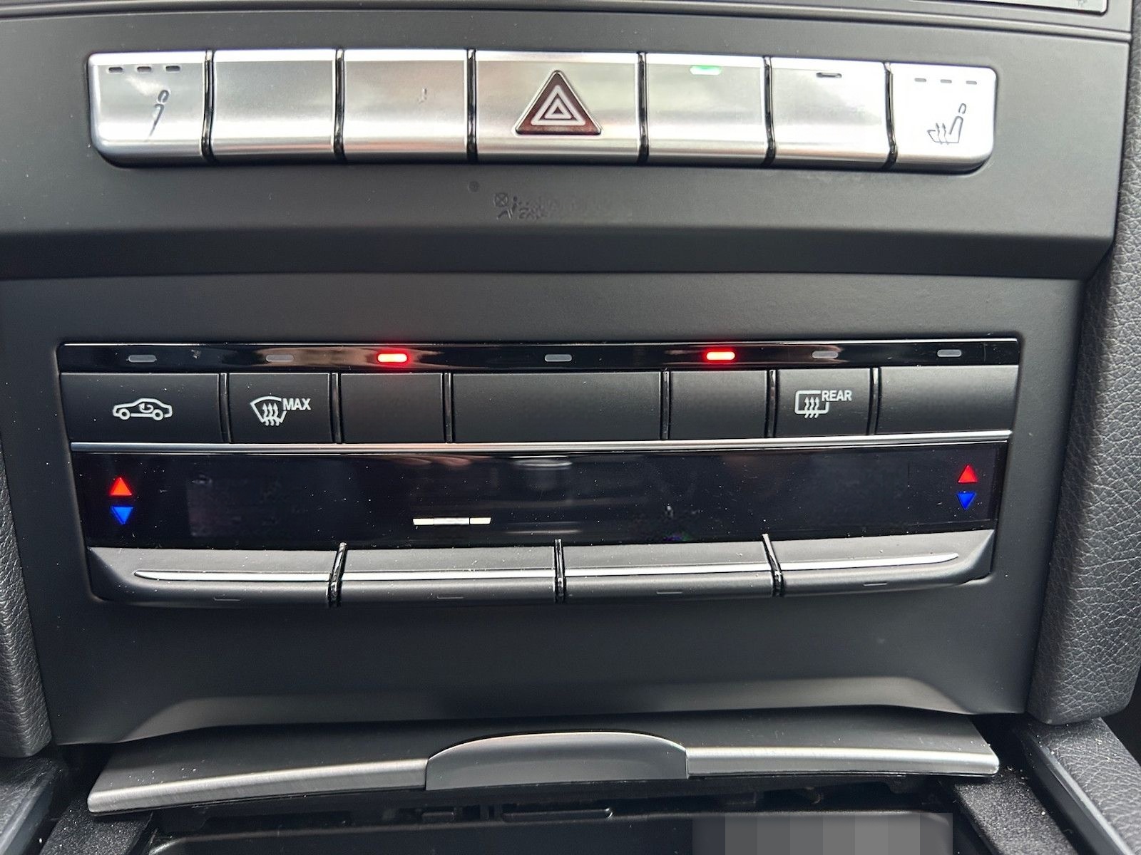 Mercedes-Benz E 250 CDI BlueEffic. Automatik*Leder*el.Pano*LED foto 23