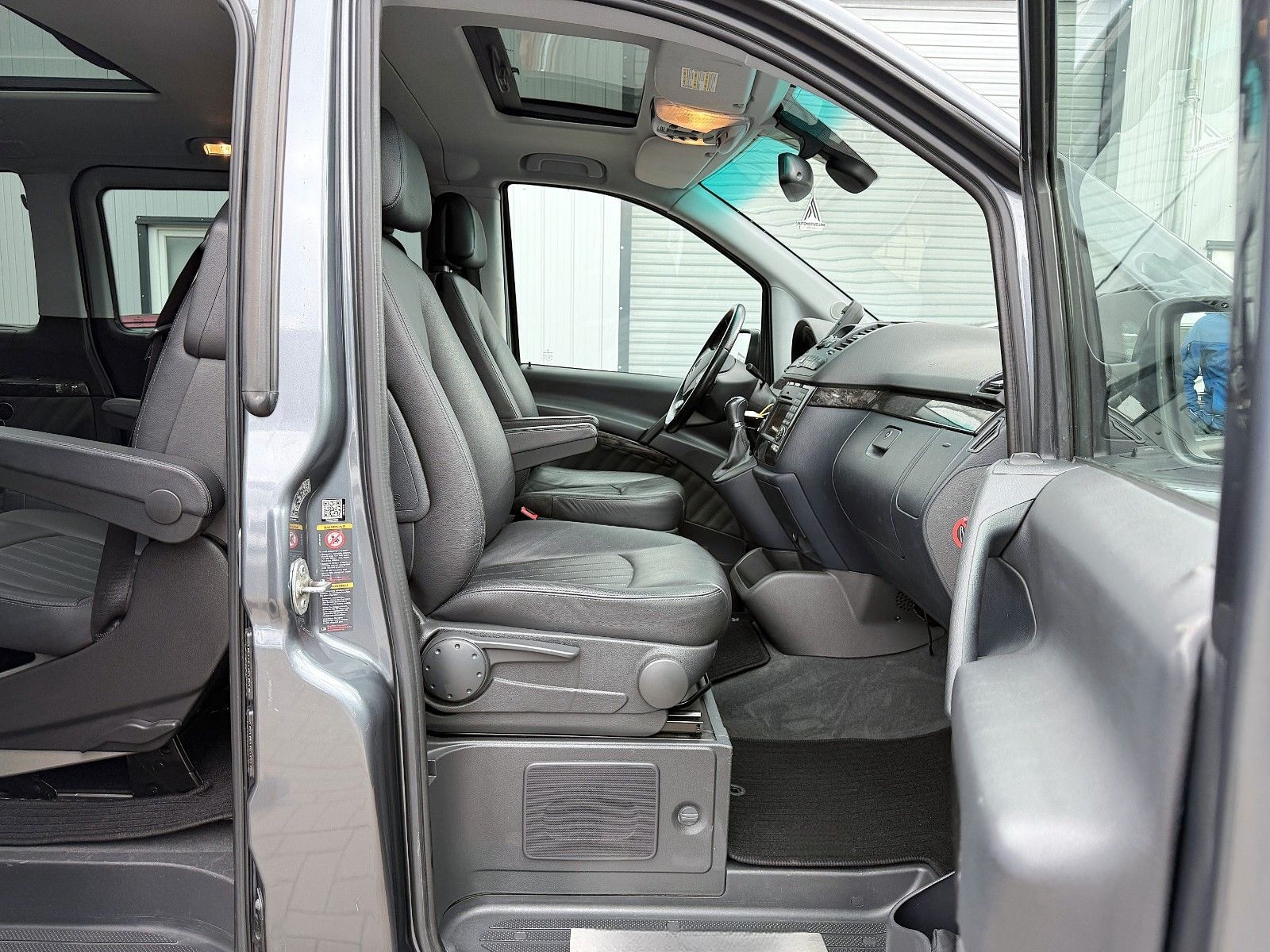 Mercedes-Benz VIANO 2.2 CDI LANG/LEDER/PANO/7SITZER/KAMERA/XEN foto 15