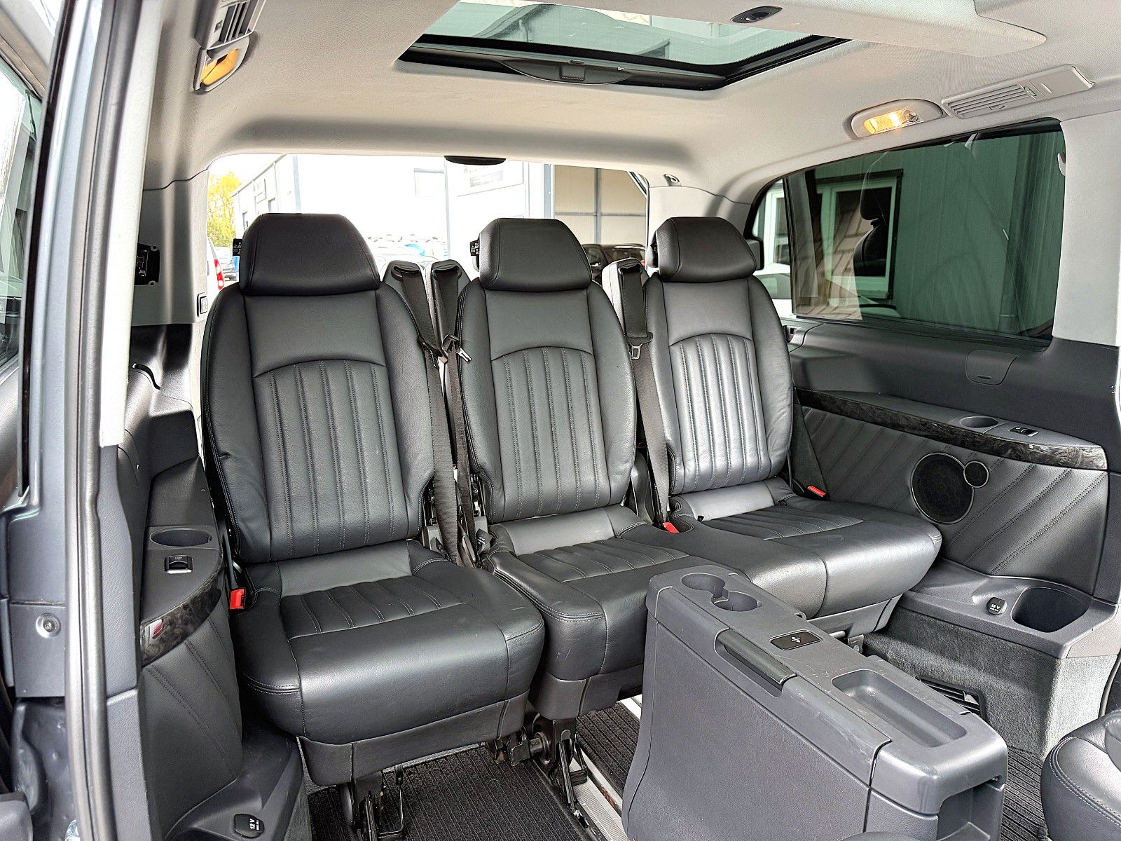 Mercedes-Benz VIANO 2.2 CDI LANG/LEDER/PANO/7SITZER/KAMERA/XEN foto 22