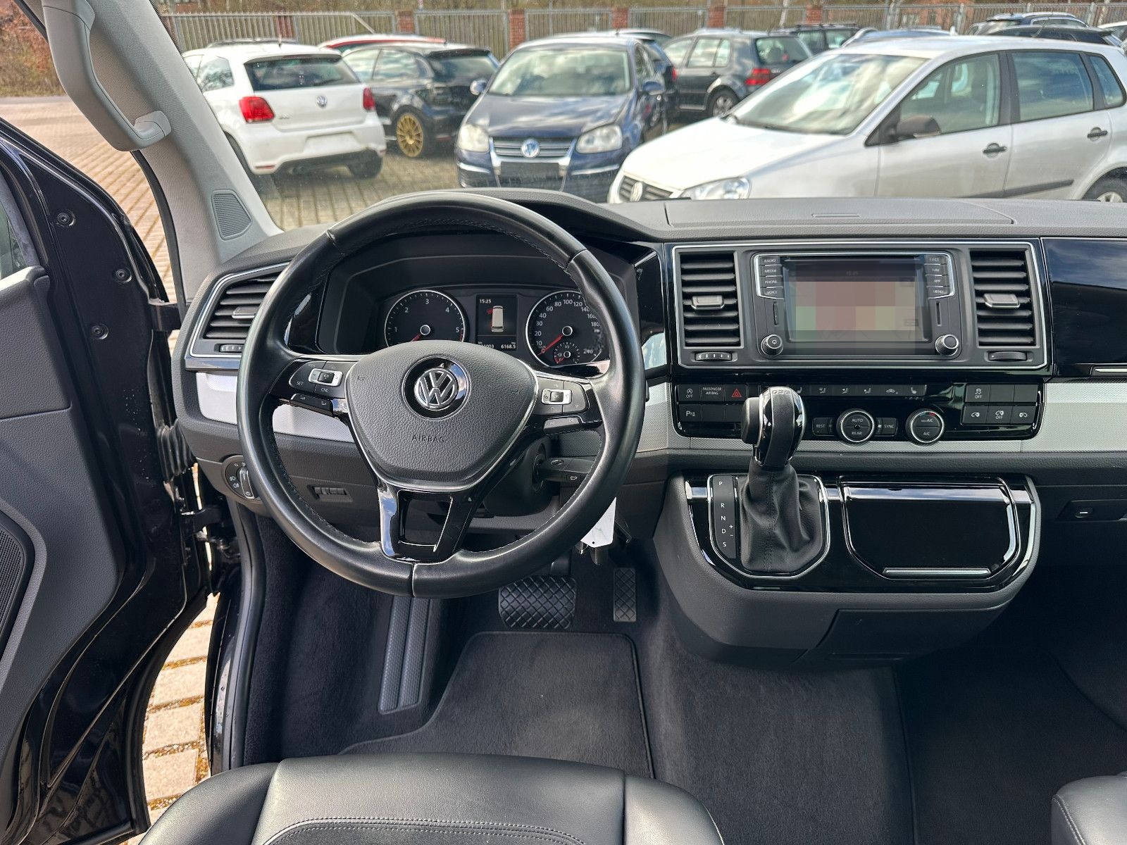 Volkswagen T6 Multivan 2.0 TDI Highline 4Motion DSG foto 15