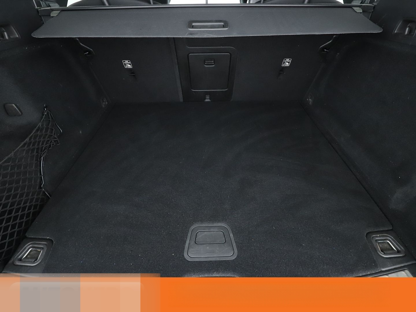 Volvo XC60 2.0 B5 Diesel R-Design AWD Aut.*NAV*TEMP* foto 18