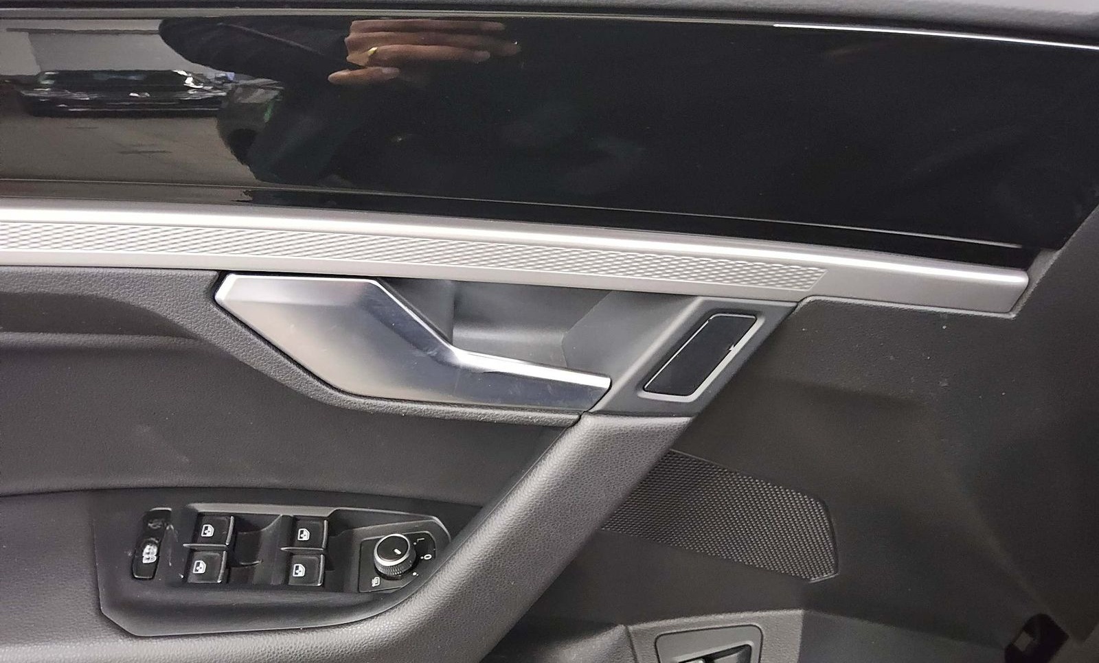 Volkswagen Touareg 3.0 TDI 4M Luft Leder Navi LED AID AHK foto 10