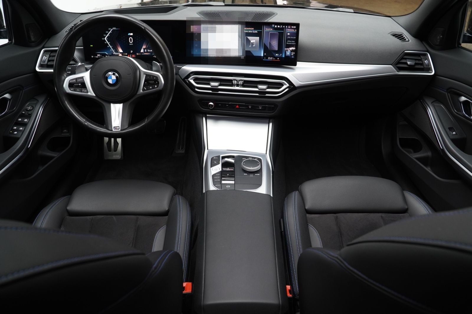 BMW 330d Touring M-Sport*Pano*H&K*AdaptiveLED*Kamera foto 15