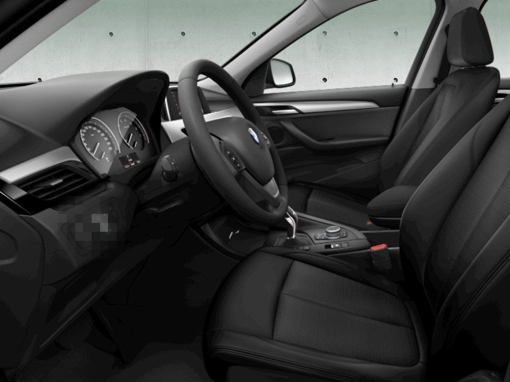 BMW X1 sDrive18i Automatikgetriebe, Anhängerkupplung foto 3