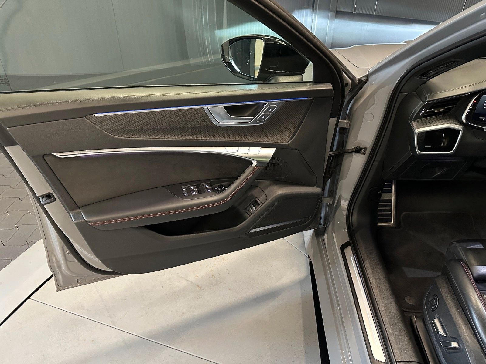 Audi RS6 Avant 4.0 TFSI quattro*Dynamik*PANORAMA*B&O* foto 14