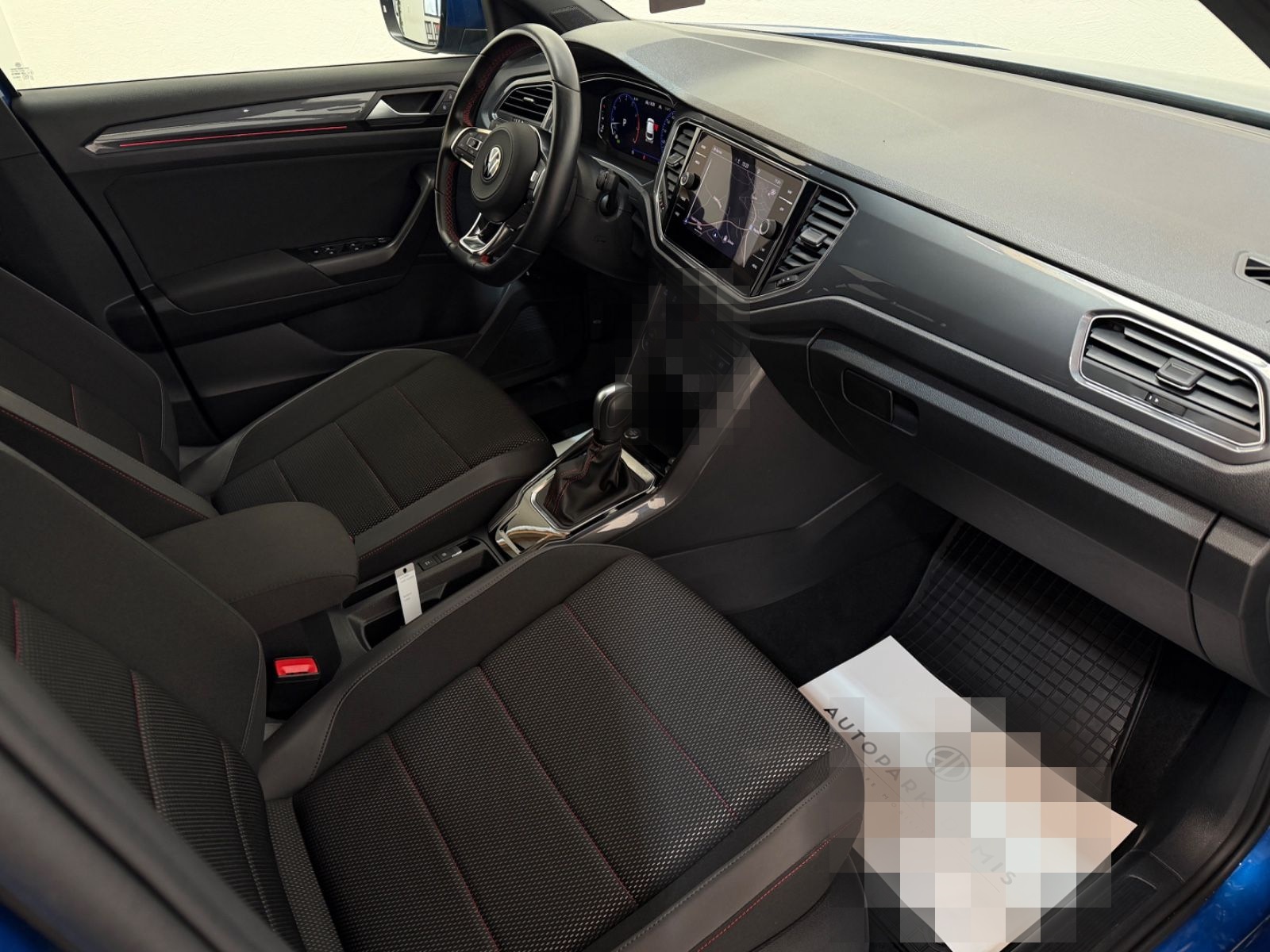 Volkswagen T-Roc Sport 1.5 DSG/KAMERA/ACC/SIDE/SHZ/ALLWETTE foto 13