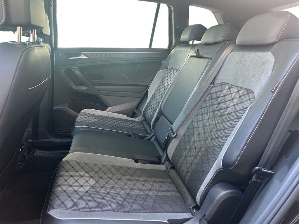 Volkswagen Tiguan Allspace 2.0 TDI DSG 4Motion R-Line AHK*S foto 17