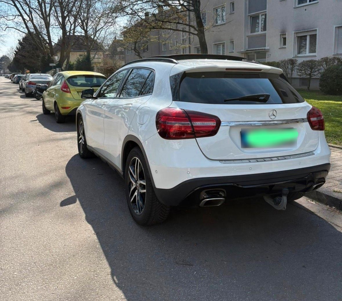 Mercedes-Benz Mercedes benz gla 200 foto 2