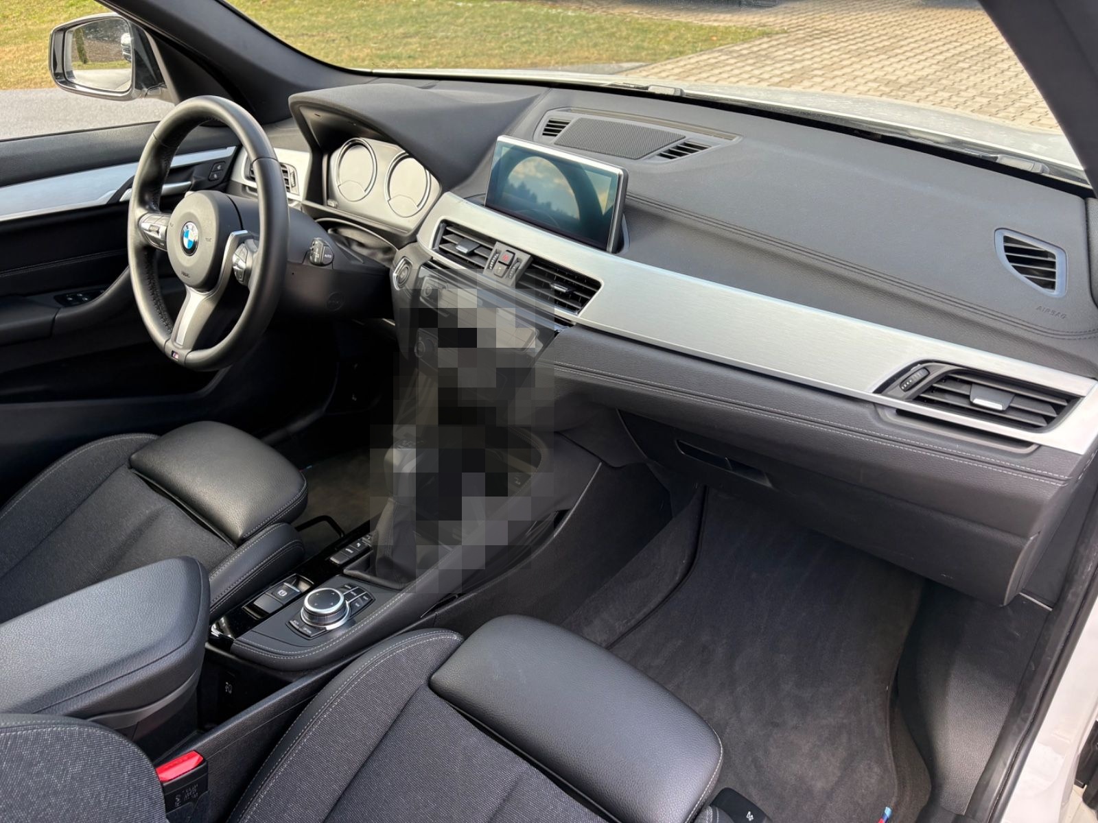 BMW X1 xDrive 25 e M Sport Facelift Aut. LED AHK foto 9