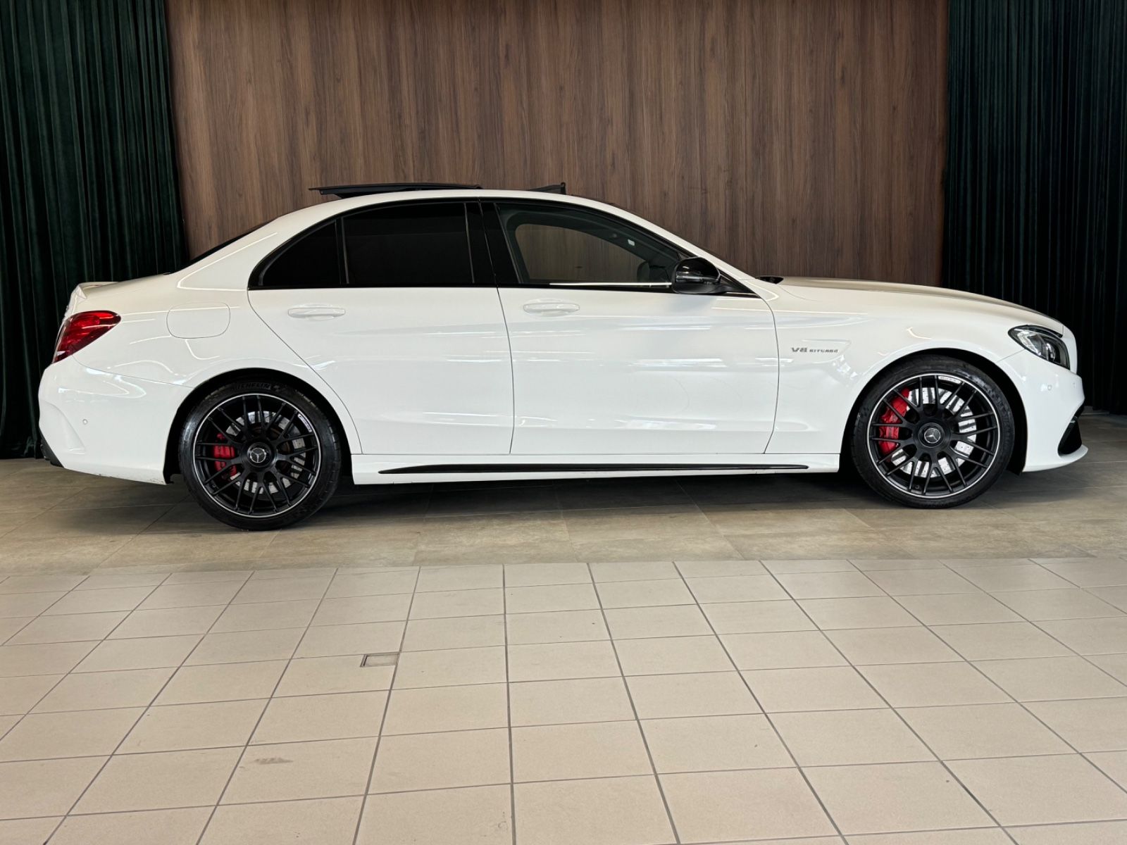 Mercedes-Benz C 63s AMG°Limo.°Pano°LED°Alcan°DE-Fahrzeug°Tempo foto 4
