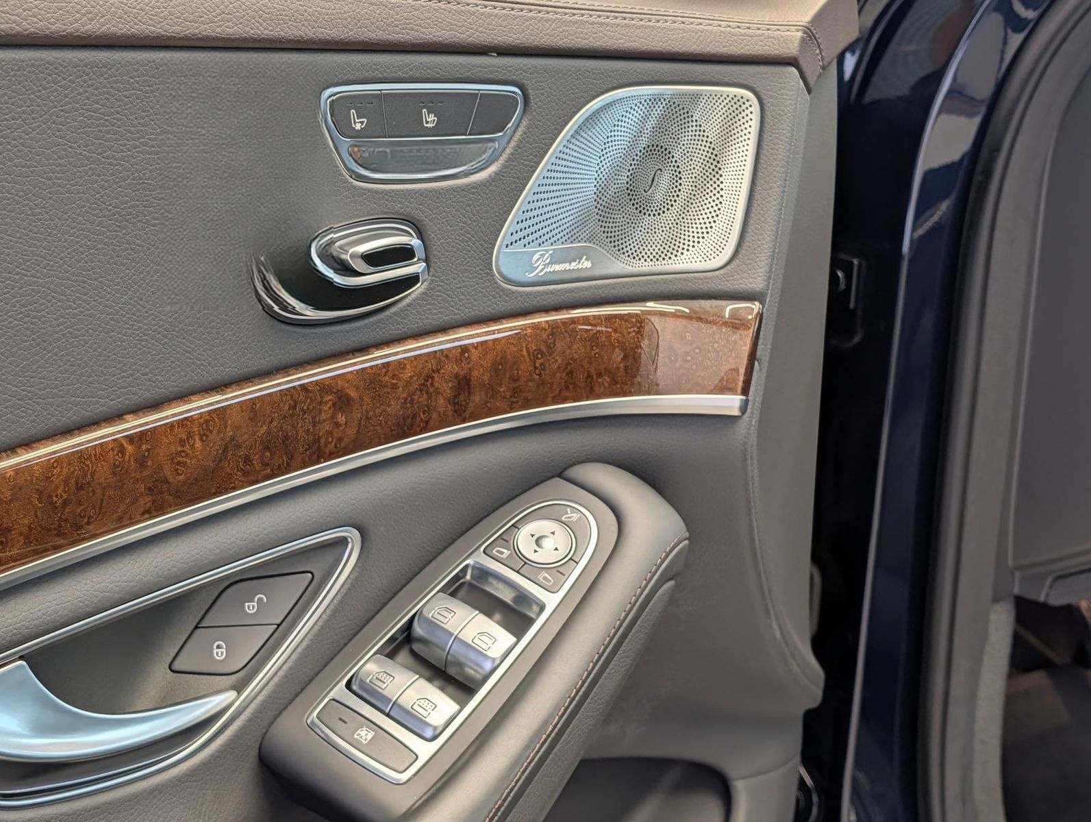 Mercedes-Benz S 560 4Matic - AHK/PANO/STDHZ/ACC/360/Burm. foto 24