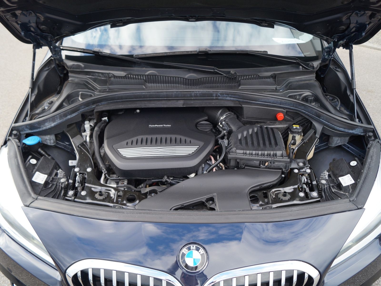 BMW 218 Active Tourer d Luxury Line *Navi*Leder*LED foto 20