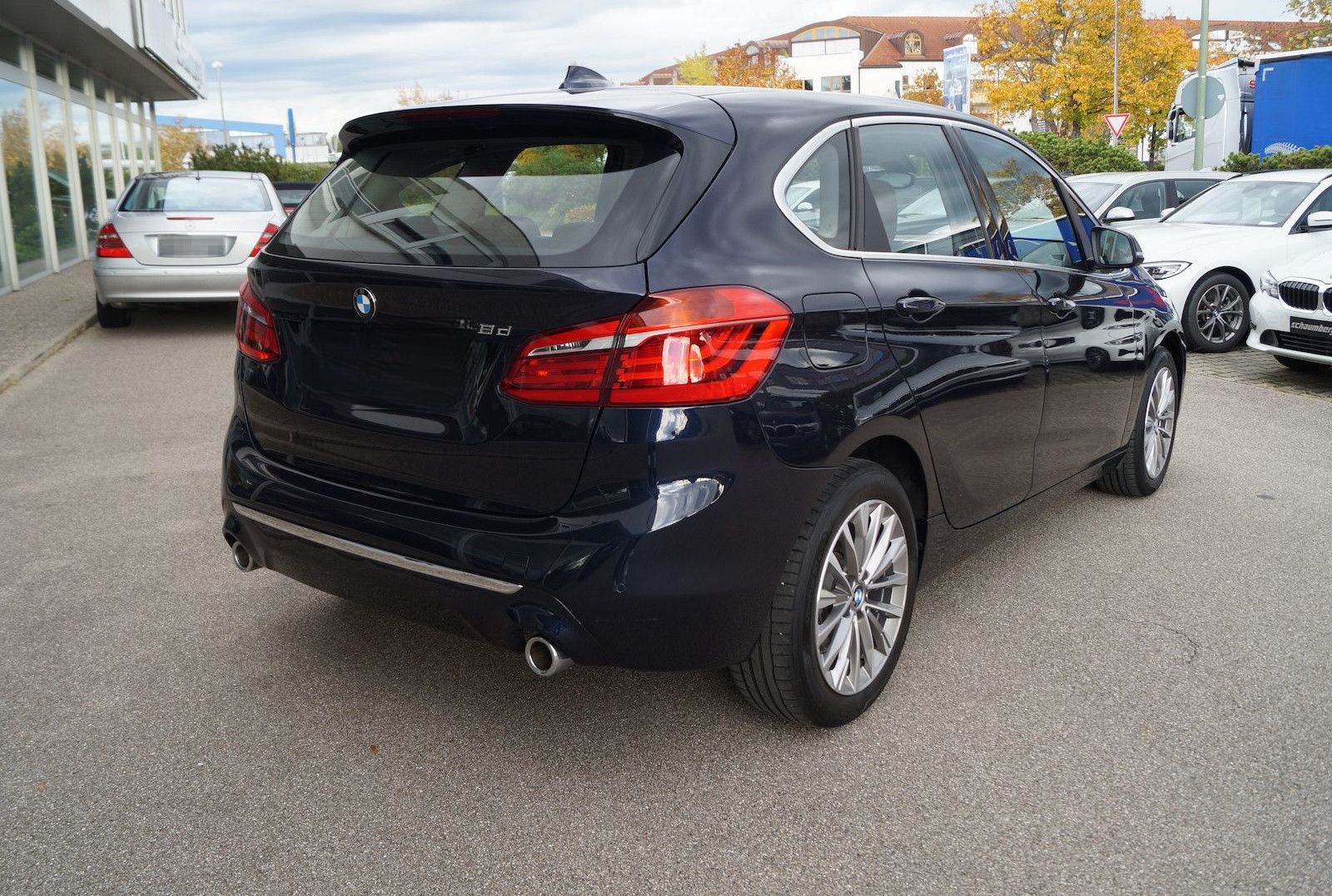 BMW 218 Active Tourer d Luxury Line *Navi*Leder*LED foto 3