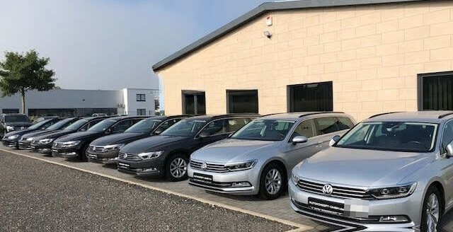Volkswagen Golf VIII 2.0TDI*DSG*NAV*VIRT*LED*KAM*ACC*AHK*1H foto 23