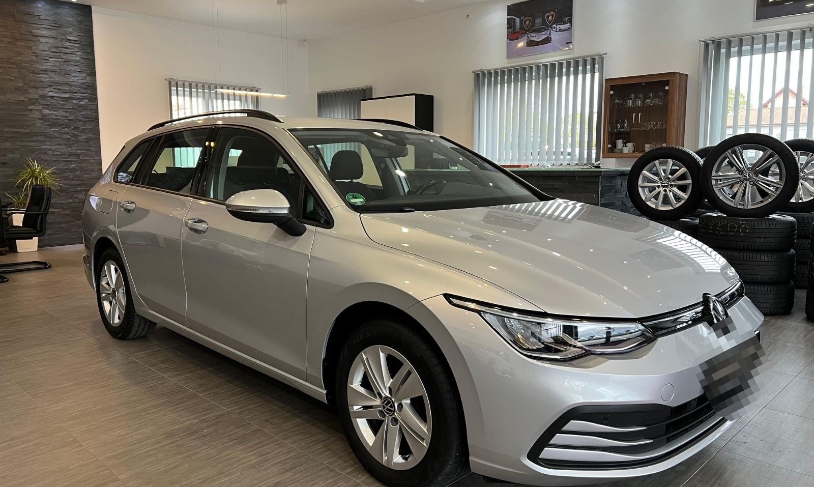 Volkswagen Golf VIII 2.0TDI*DSG*NAV*VIRT*LED*KAM*ACC*AHK*1H foto 4