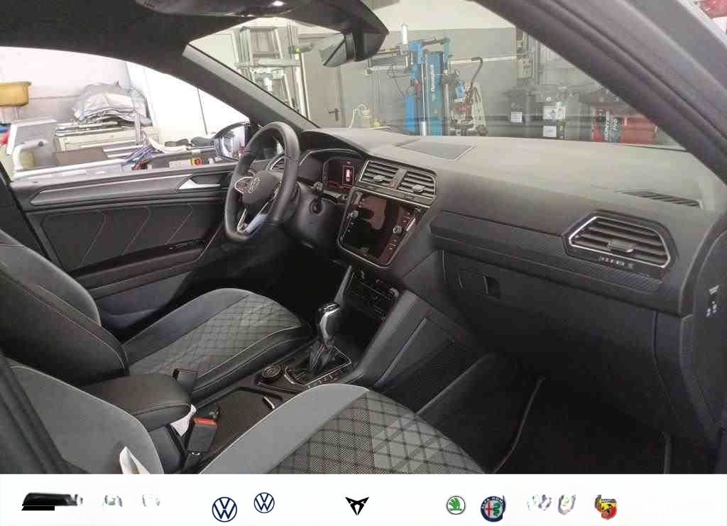 Volkswagen Tiguan Allspace R-Line 2.0 TSI DSG 4Motion 7-SIT foto 10